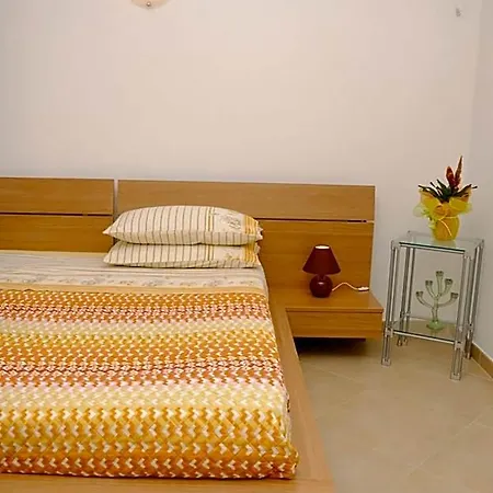 Eldivin Bed & Breakfast 3*